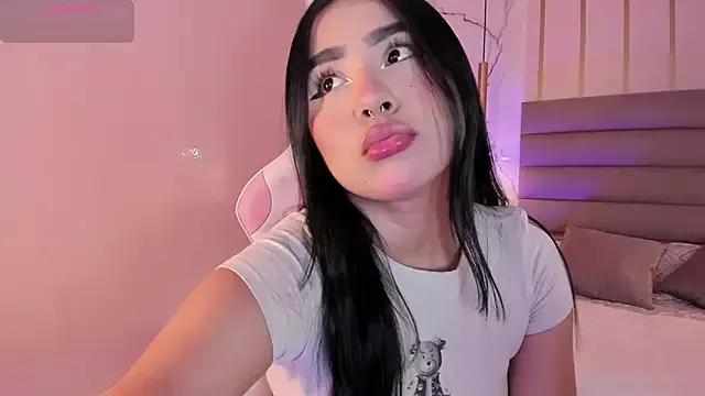 Check-out the world of girls and talk with our steaming hot slutz, bringing your desired characters to life with authentic apparel and cam streams.