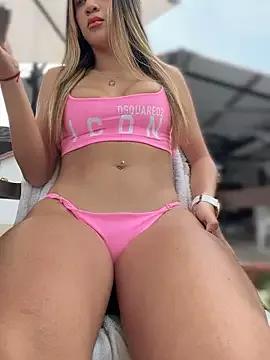 Check-out the world of girls and talk with our steaming hot slutz, bringing your desired characters to life with authentic apparel and cam streams.