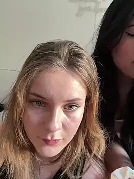 MaribelRiver from StripChat is Freechat