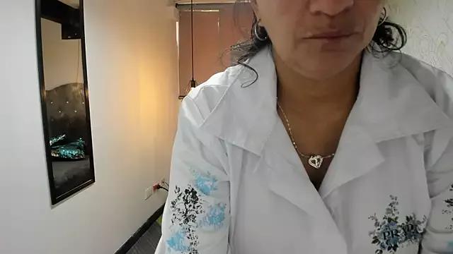 MarilynMiilf_ from StripChat is Freechat