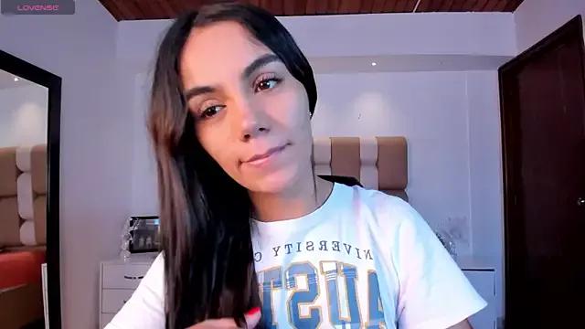 Check-out the world of girls and talk with our steaming hot slutz, bringing your desired characters to life with authentic apparel and cam streams.