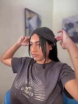 MaverickGray from StripChat is Freechat