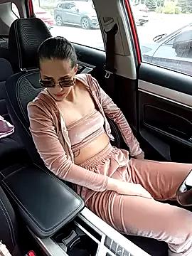 Maya_Bay from StripChat is Freechat