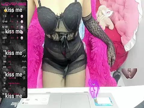 Check-out the world of girls and talk with our steaming hot slutz, bringing your desired characters to life with authentic apparel and cam streams.