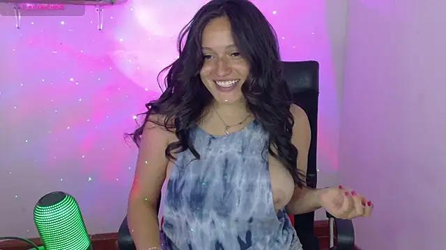 Check-out the world of girls and talk with our steaming hot slutz, bringing your desired characters to life with authentic apparel and cam streams.