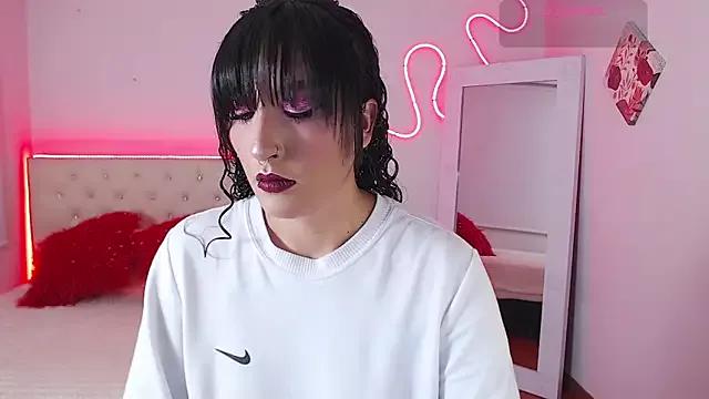 Check-out the world of girls and talk with our steaming hot slutz, bringing your desired characters to life with authentic apparel and cam streams.