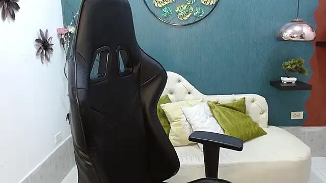 Check-out the world of girls and talk with our steaming hot slutz, bringing your desired characters to life with authentic apparel and cam streams.