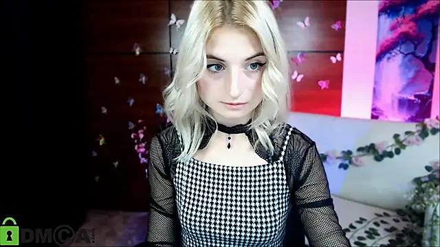 Check-out the world of girls and talk with our steaming hot slutz, bringing your desired characters to life with authentic apparel and cam streams.