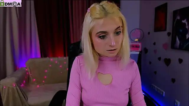 Check-out the world of girls and talk with our steaming hot slutz, bringing your desired characters to life with authentic apparel and cam streams.