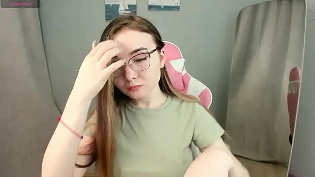 Check-out the world of girls and talk with our steaming hot slutz, bringing your desired characters to life with authentic apparel and cam streams.
