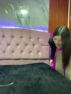 mia_sweet_23 from StripChat is Freechat