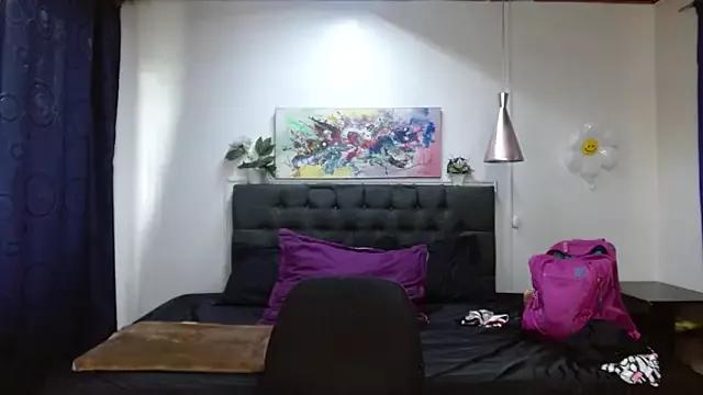 Check-out the world of girls and talk with our steaming hot slutz, bringing your desired characters to life with authentic apparel and cam streams.