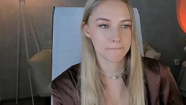 Check-out the world of girls and talk with our steaming hot slutz, bringing your desired characters to life with authentic apparel and cam streams.
