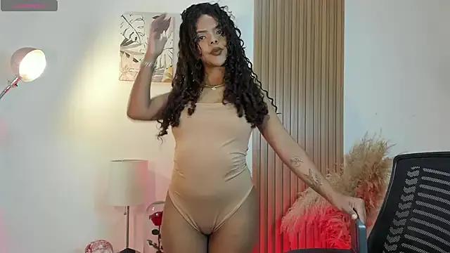 Milabrown_ from StripChat is Freechat