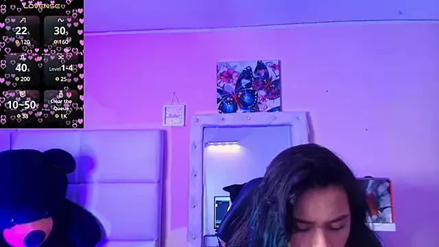 Check-out the world of girls and talk with our steaming hot slutz, bringing your desired characters to life with authentic apparel and cam streams.