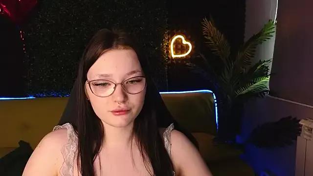 Check-out the world of girls and talk with our steaming hot slutz, bringing your desired characters to life with authentic apparel and cam streams.