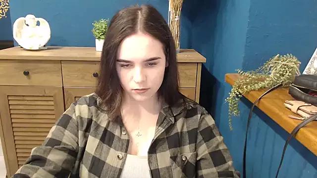 mini_girly from StripChat is Freechat