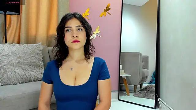 Check-out the world of girls and talk with our steaming hot slutz, bringing your desired characters to life with authentic apparel and cam streams.