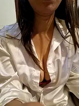 Check-out the world of girls and talk with our steaming hot slutz, bringing your desired characters to life with authentic apparel and cam streams.