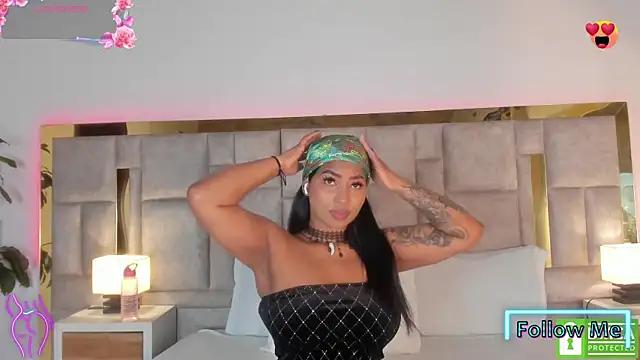 Check-out the world of girls and talk with our steaming hot slutz, bringing your desired characters to life with authentic apparel and cam streams.