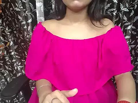 Miss_DoveGirl from StripChat is Freechat