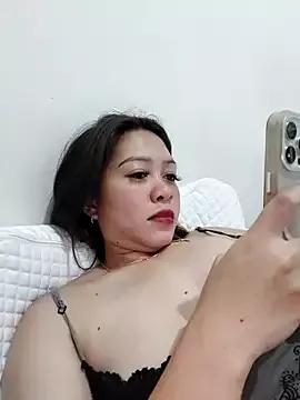 MissKitty31 from StripChat is Freechat