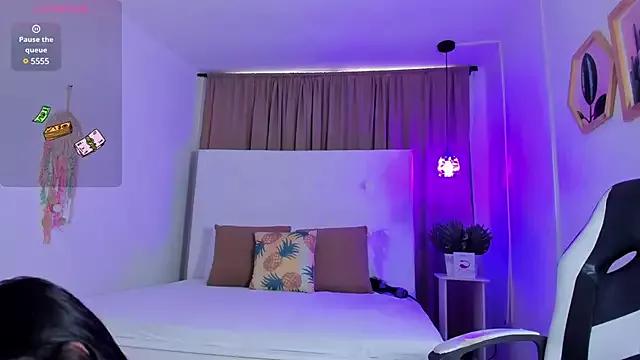 Molly_h0t from StripChat is Freechat