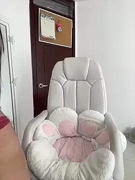 Photos of montmariana from StripChat is Freechat