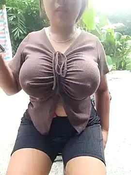 Moon_star12 from StripChat is Freechat