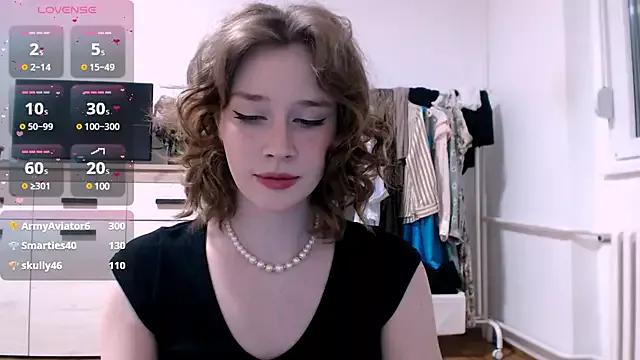 ms_christiana from StripChat is Freechat