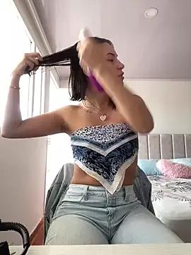 Nani_rosse_ from StripChat is Freechat