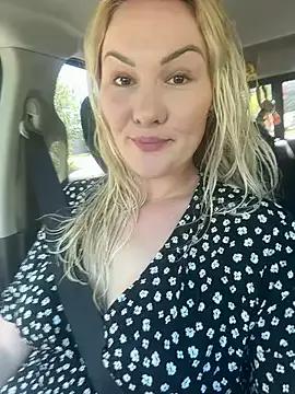 NastyMilf_ from StripChat is Freechat