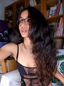 Check-out the world of girls and talk with our steaming hot slutz, bringing your desired characters to life with authentic apparel and cam streams.