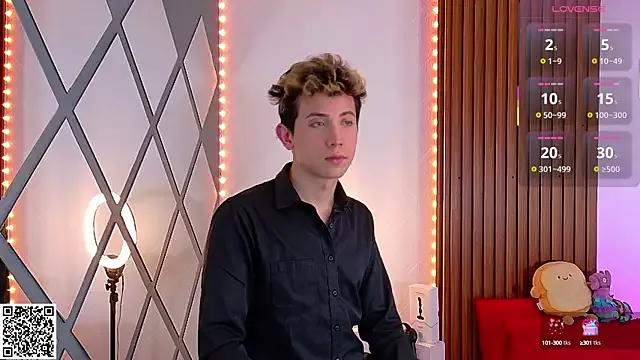 Naughty__Chriss from StripChat is Freechat