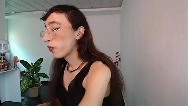 Check-out the world of girls and talk with our steaming hot slutz, bringing your desired characters to life with authentic apparel and cam streams.