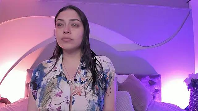 Check-out the world of girls and talk with our steaming hot slutz, bringing your desired characters to life with authentic apparel and cam streams.