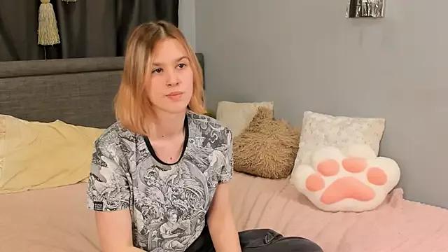 Check-out the world of girls and talk with our steaming hot slutz, bringing your desired characters to life with authentic apparel and cam streams.