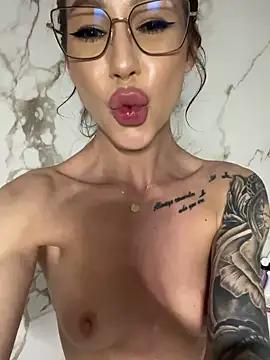 Check-out the world of girls and talk with our steaming hot slutz, bringing your desired characters to life with authentic apparel and cam streams.