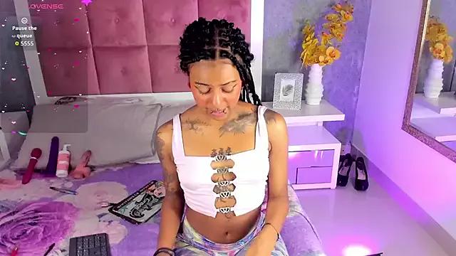 nyxmoonhells from StripChat is Freechat