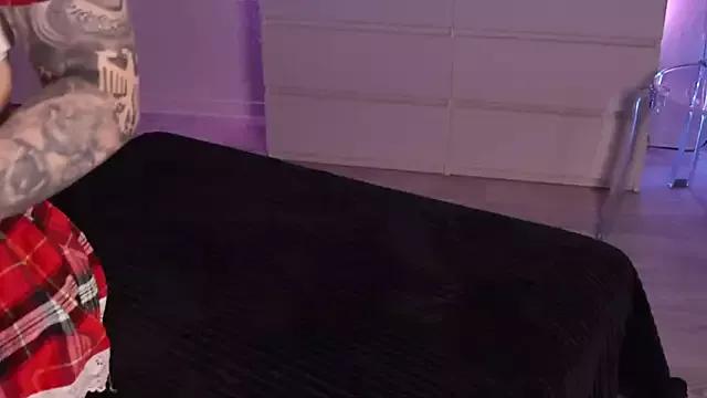 Check-out the world of girls and talk with our steaming hot slutz, bringing your desired characters to life with authentic apparel and cam streams.