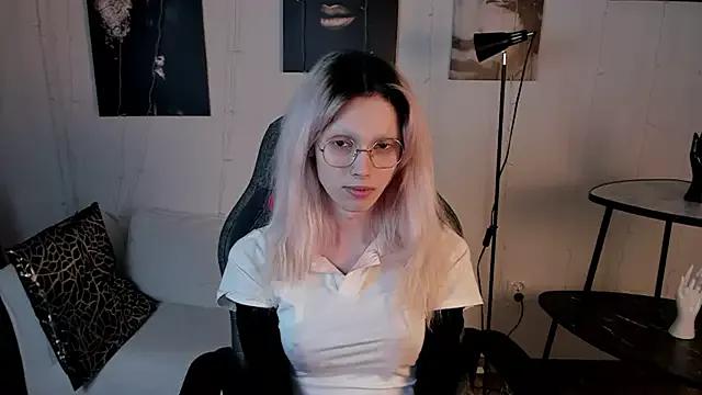 Check-out the world of girls and talk with our steaming hot slutz, bringing your desired characters to life with authentic apparel and cam streams.
