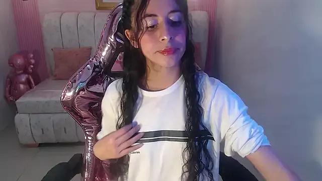 Check-out the world of girls and talk with our steaming hot slutz, bringing your desired characters to life with authentic apparel and cam streams.