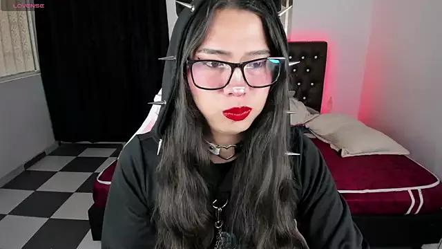 Check-out the world of girls and talk with our steaming hot slutz, bringing your desired characters to life with authentic apparel and cam streams.