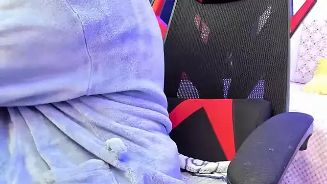 Check-out the world of girls and talk with our steaming hot slutz, bringing your desired characters to life with authentic apparel and cam streams.