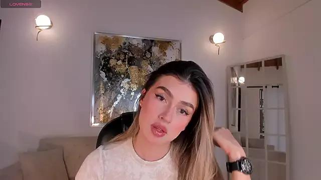 Check-out the world of girls and talk with our steaming hot slutz, bringing your desired characters to life with authentic apparel and cam streams.