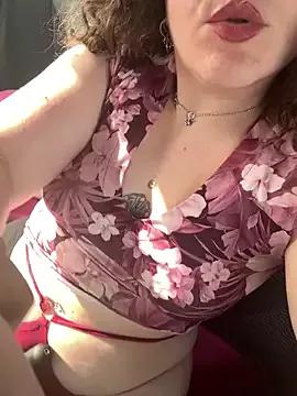 Check-out the world of girls and talk with our steaming hot slutz, bringing your desired characters to life with authentic apparel and cam streams.