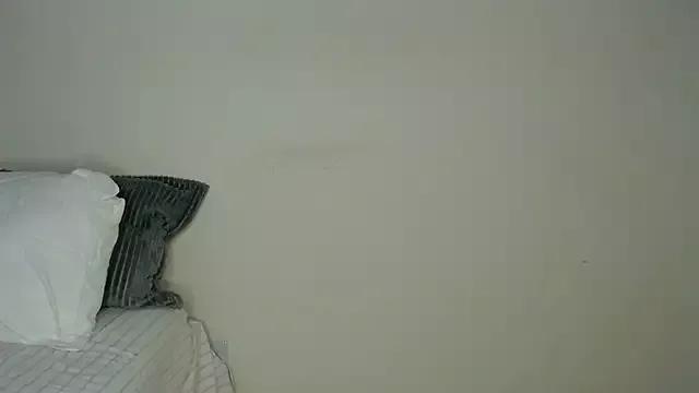 Perqueen from StripChat is Freechat