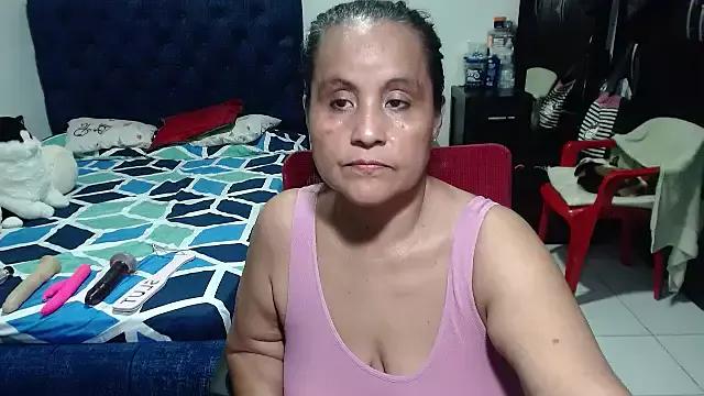 pervert_mommy_ from StripChat is Freechat