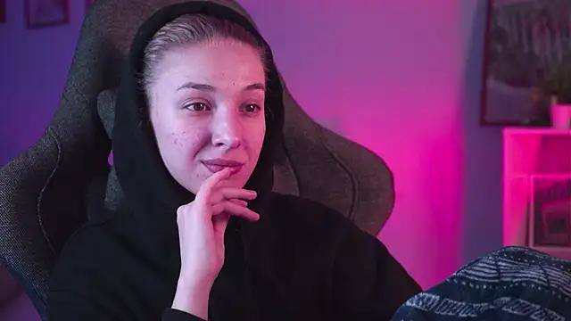 Check-out the world of girls and talk with our steaming hot slutz, bringing your desired characters to life with authentic apparel and cam streams.