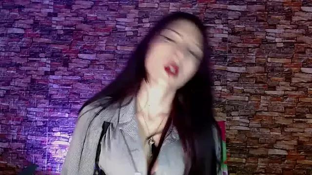 prisma_lizzycs from StripChat is Freechat